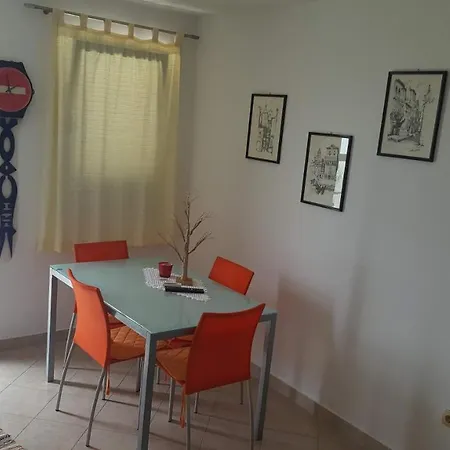 Sea View Apartment,